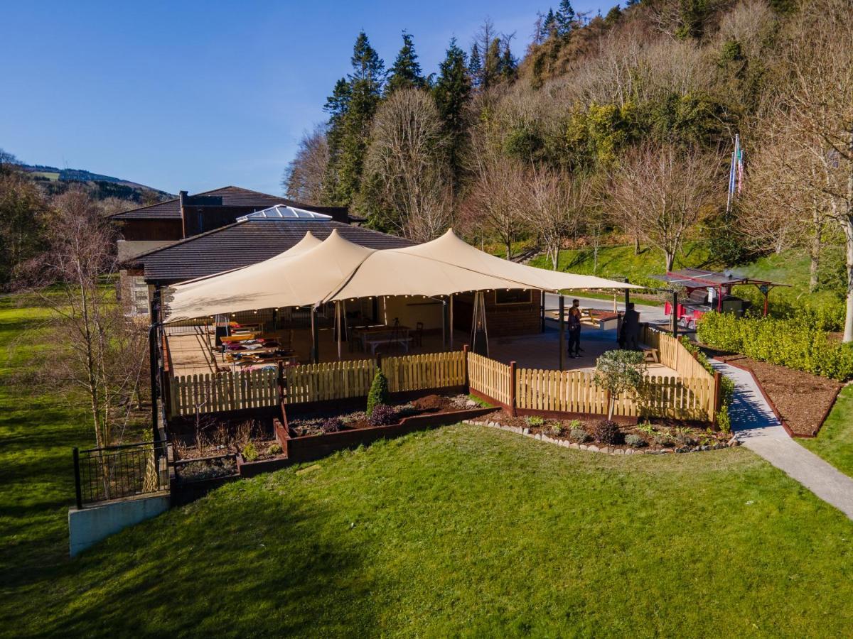 The Lodge At Woodenbridge アークロー エクステリア 写真
