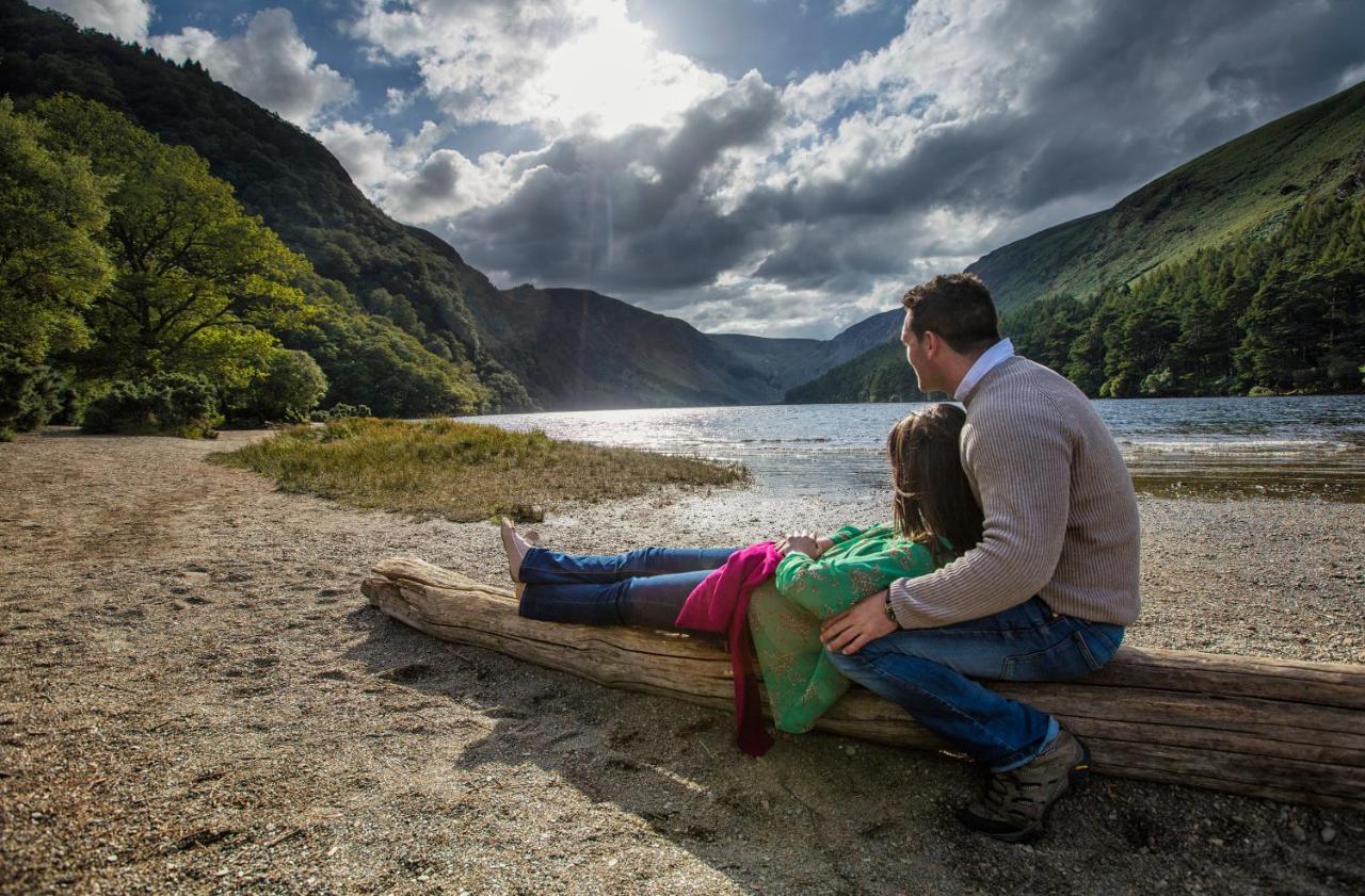 The Lodge At Woodenbridge アークロー エクステリア 写真