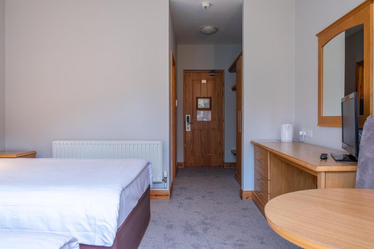 The Lodge At Woodenbridge アークロー エクステリア 写真