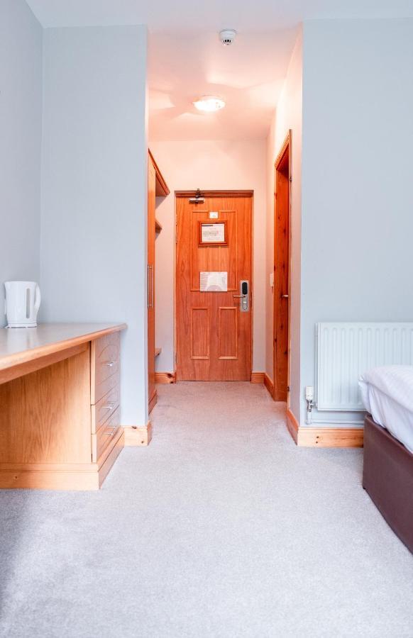 The Lodge At Woodenbridge アークロー エクステリア 写真