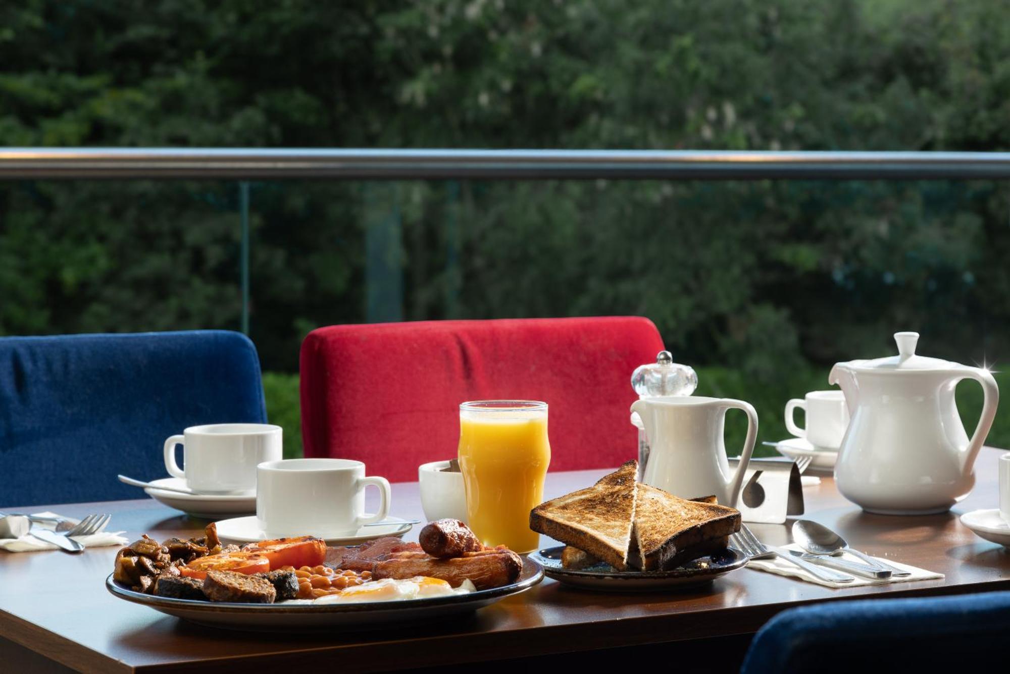 The Lodge At Woodenbridge アークロー エクステリア 写真
