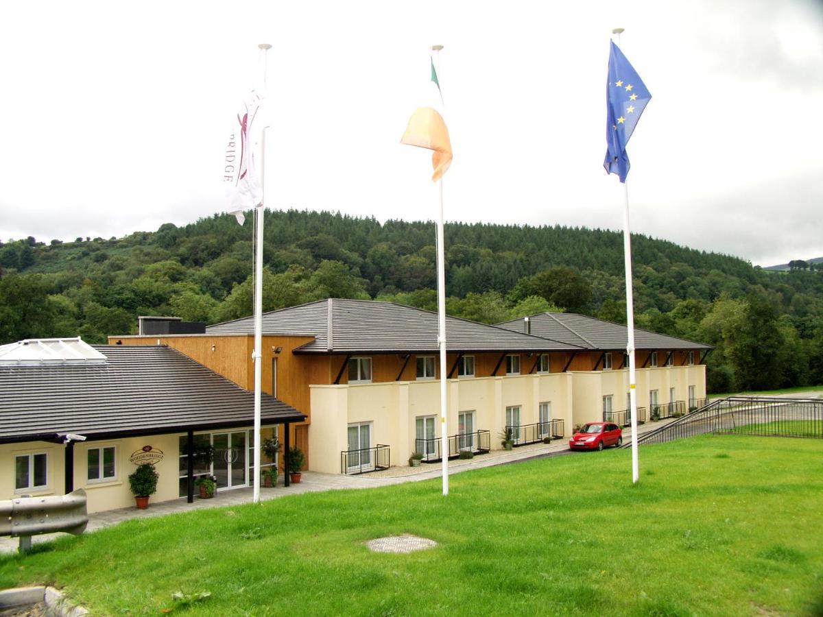 The Lodge At Woodenbridge アークロー エクステリア 写真